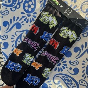 TMNT Crew Socks Graffiti Nickelodeon Teenage Mutant Ninja Turtles